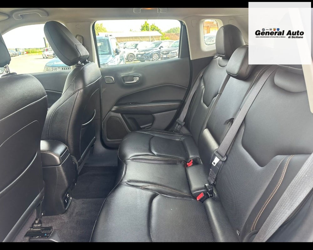 Jeep Compass usata a Lucca (11)
