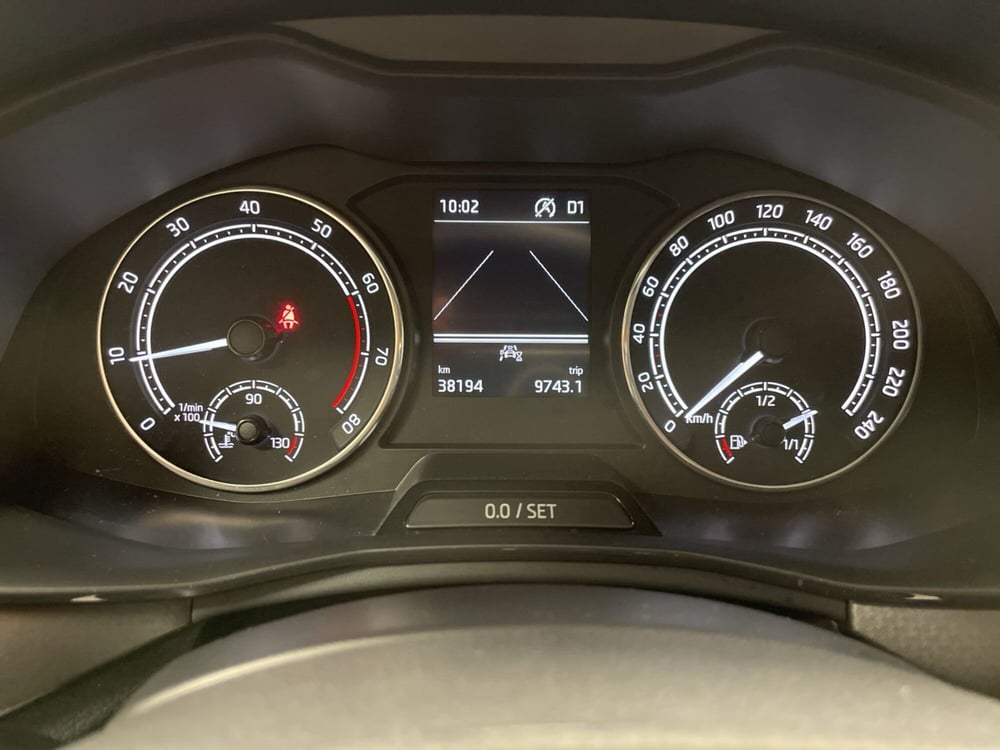 Skoda Kamiq usata a Varese (8)