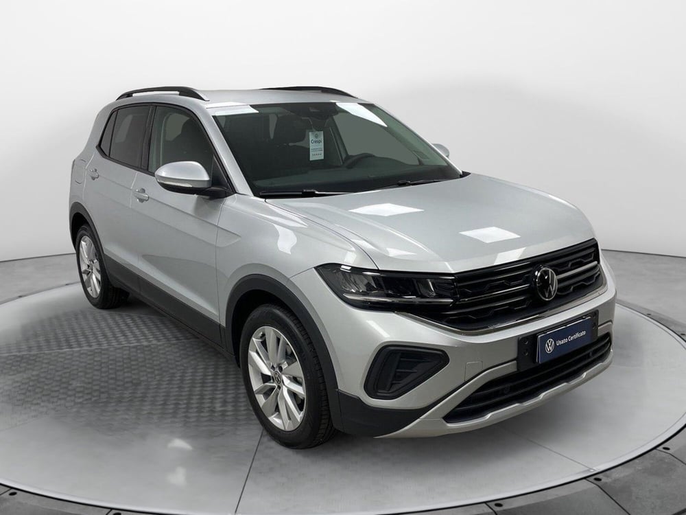 Volkswagen T-Cross nuova a Varese (3)