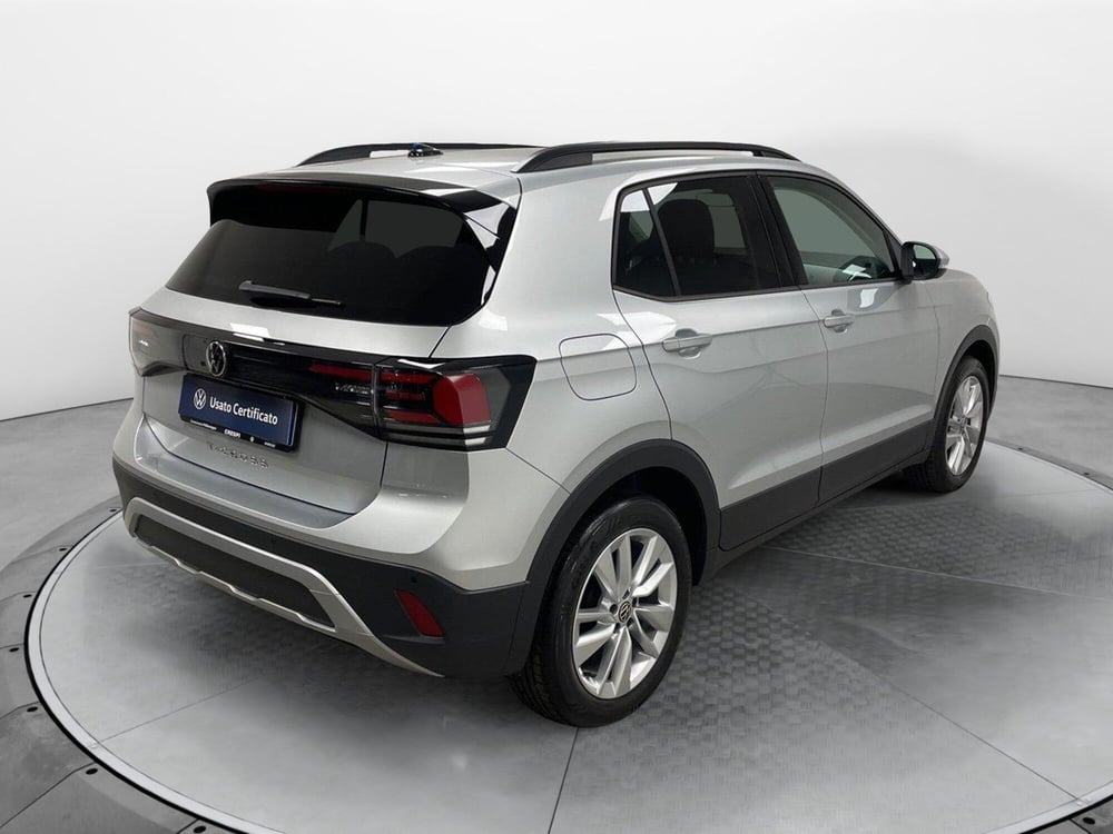 Volkswagen T-Cross nuova a Varese (6)