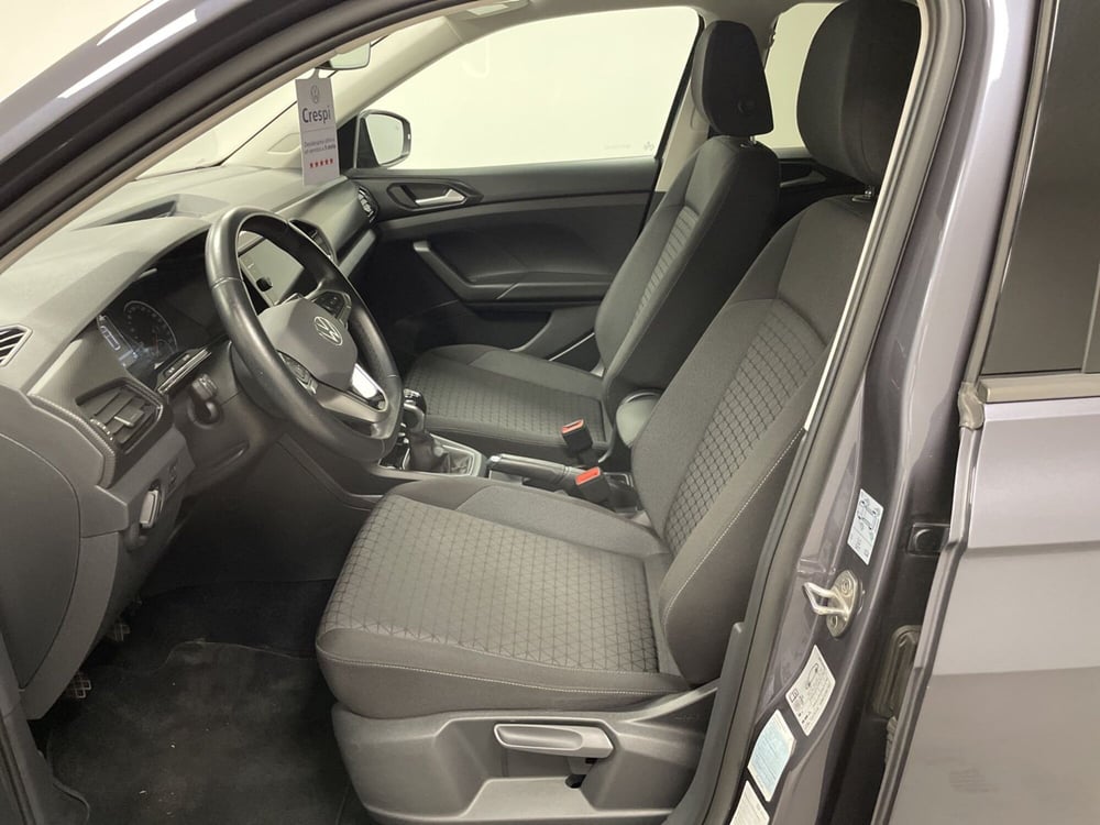 Volkswagen T-Cross usata a Varese (11)