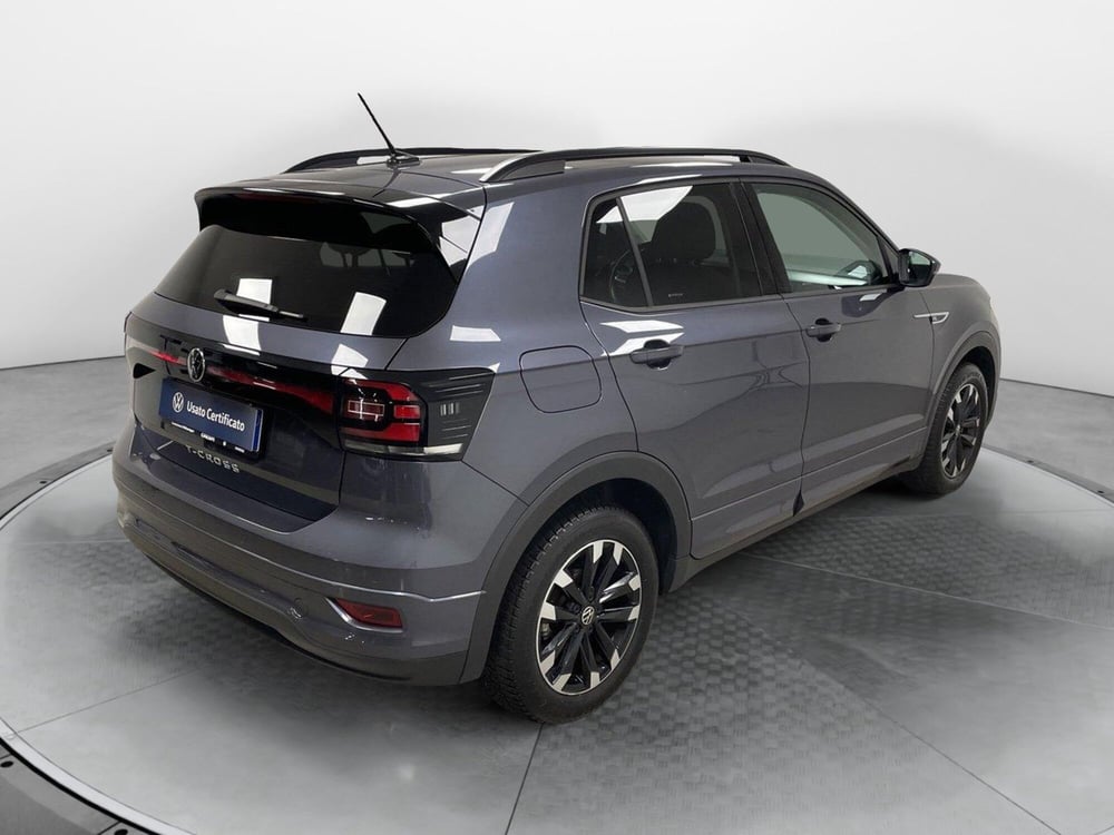 Volkswagen T-Cross usata a Varese (6)