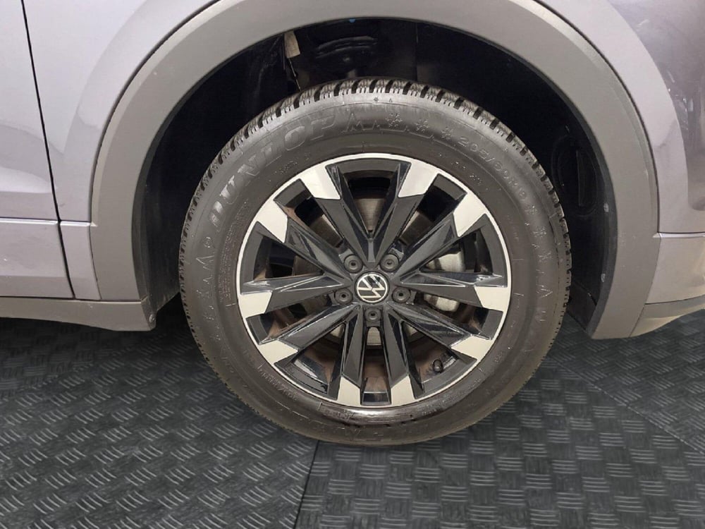 Volkswagen T-Cross usata a Varese (7)