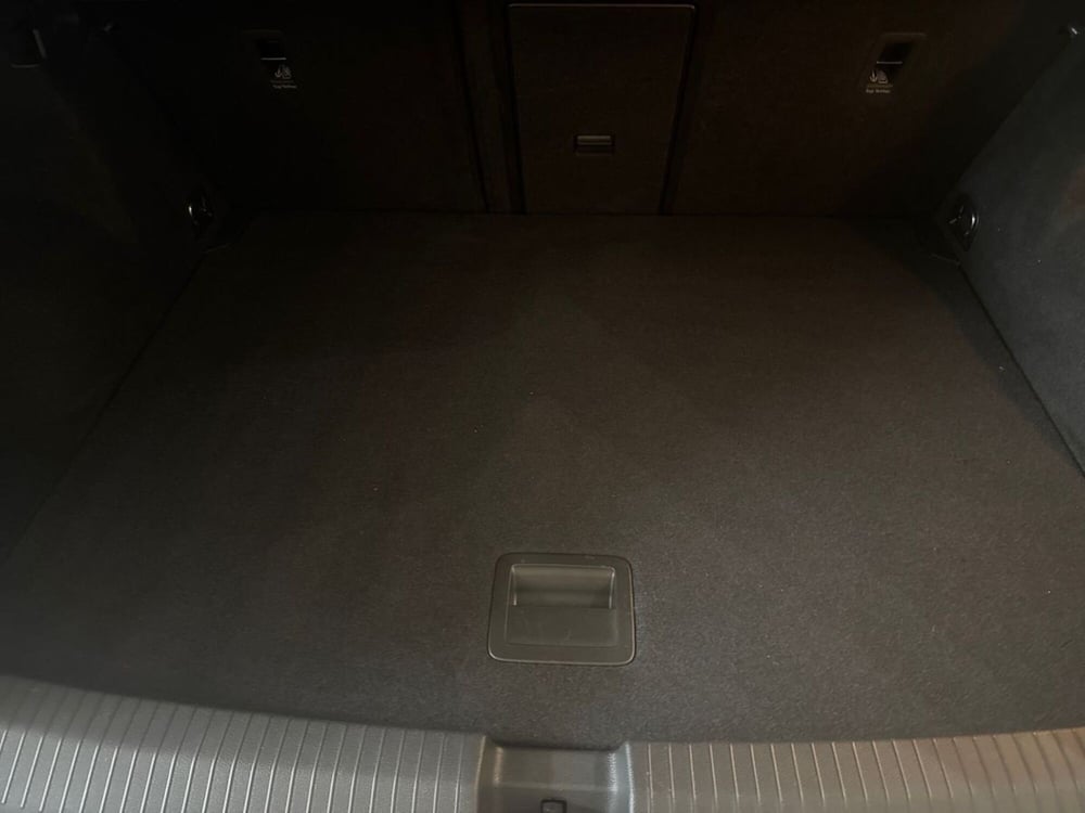 Volkswagen T-Roc usata a Prato (8)