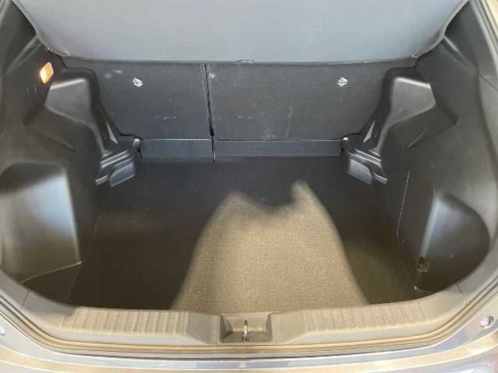 Toyota Yaris Cross usata a Pistoia (8)