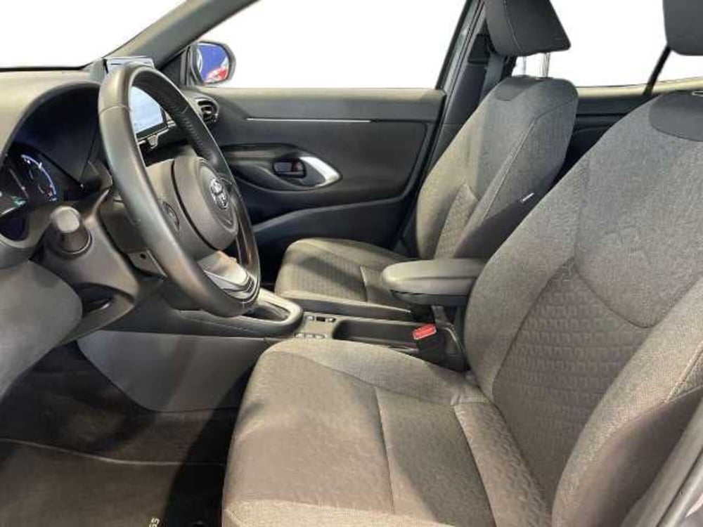 Toyota Yaris Cross usata a Pistoia (9)