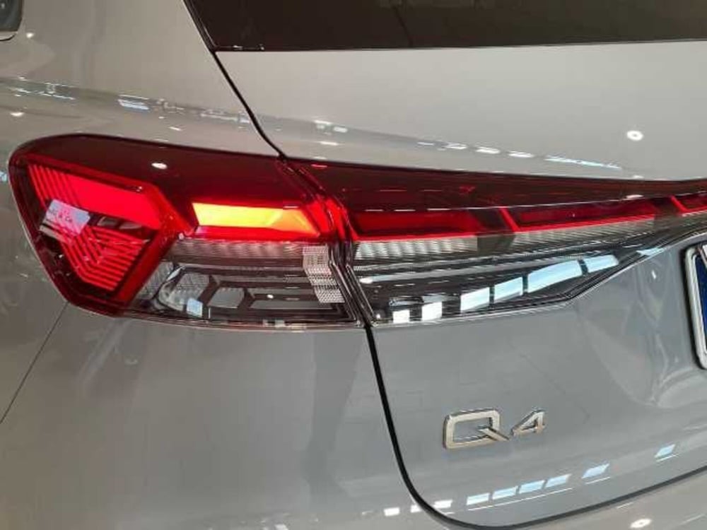 Audi Q4 nuova a Pistoia (10)