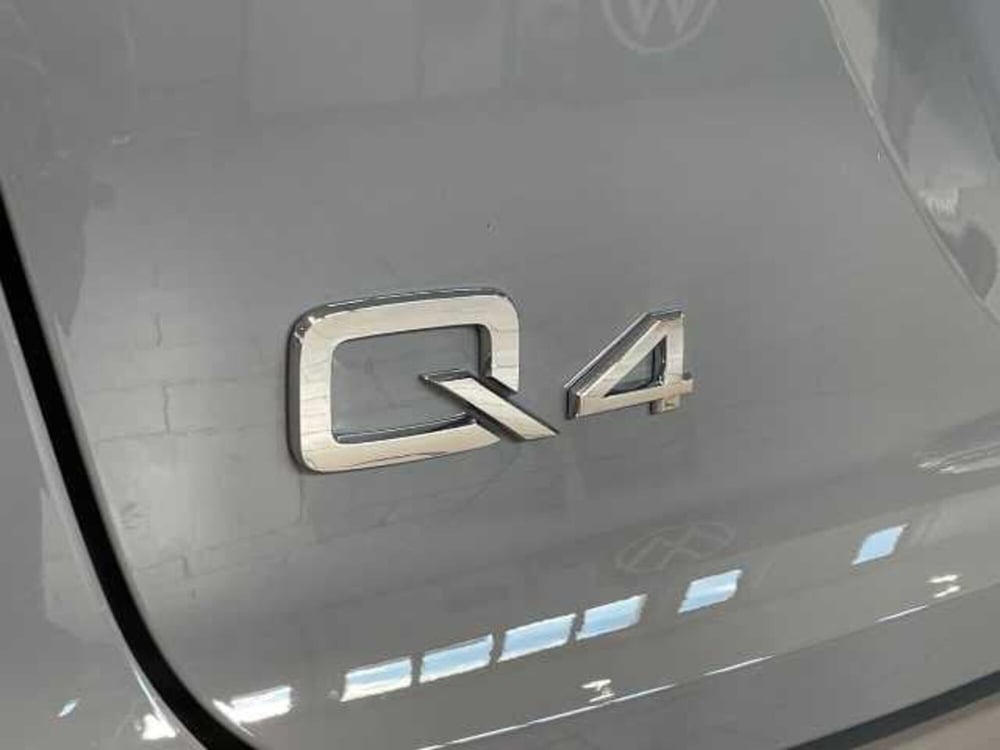 Audi Q4 nuova a Pistoia (14)