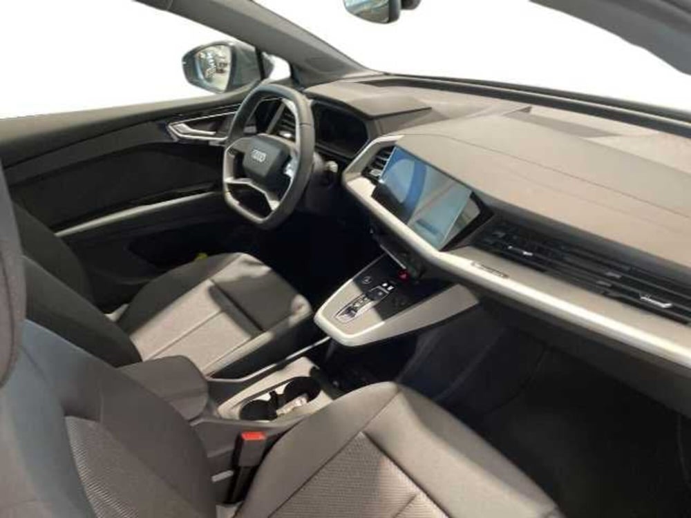 Audi Q4 nuova a Pistoia (3)