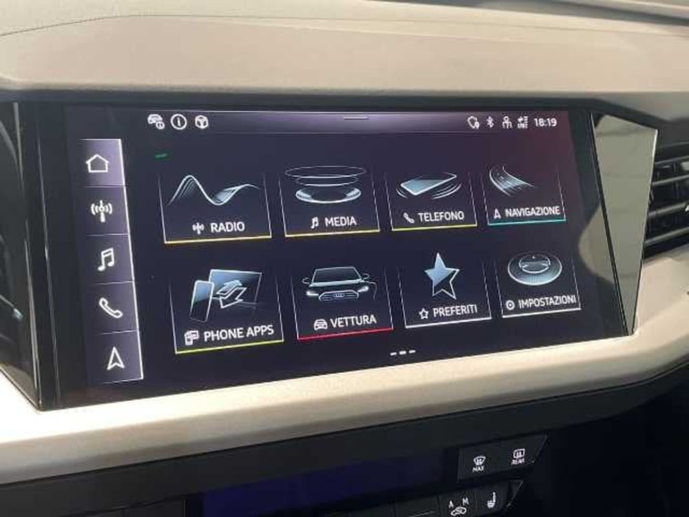 Audi Q4 nuova a Pistoia (8)