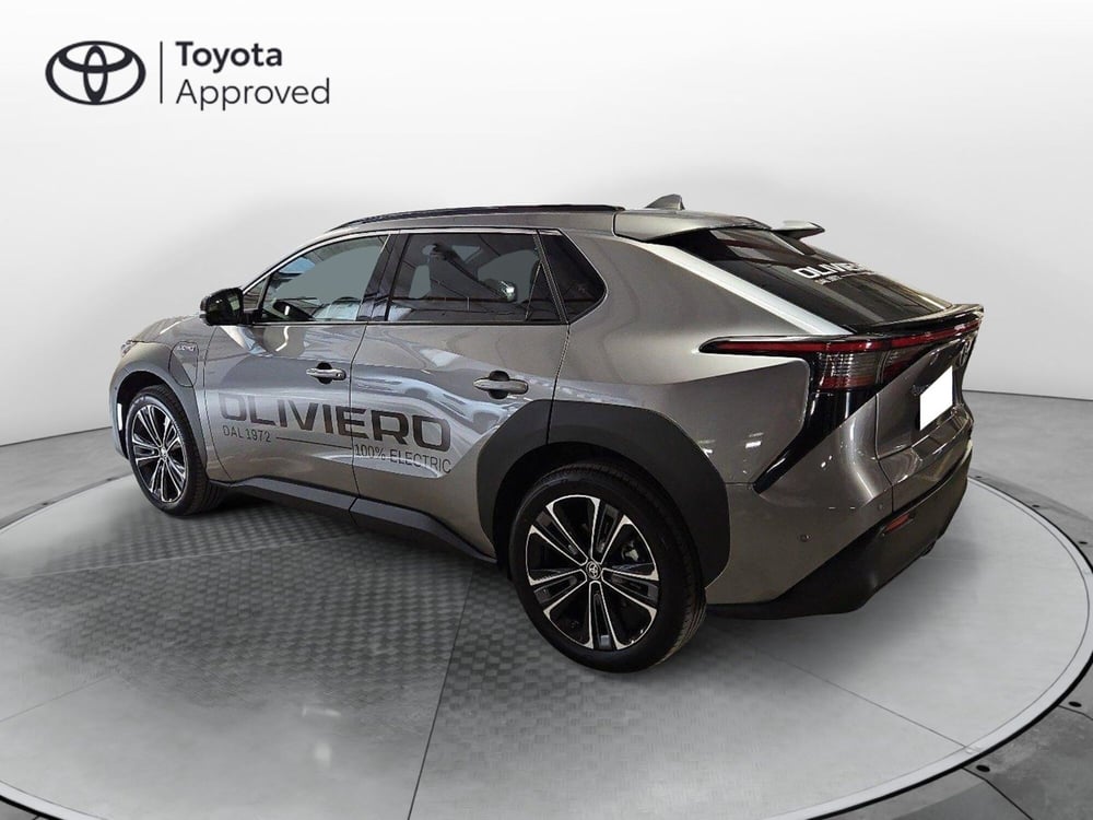 Toyota bZ4X usata a Vicenza (5)