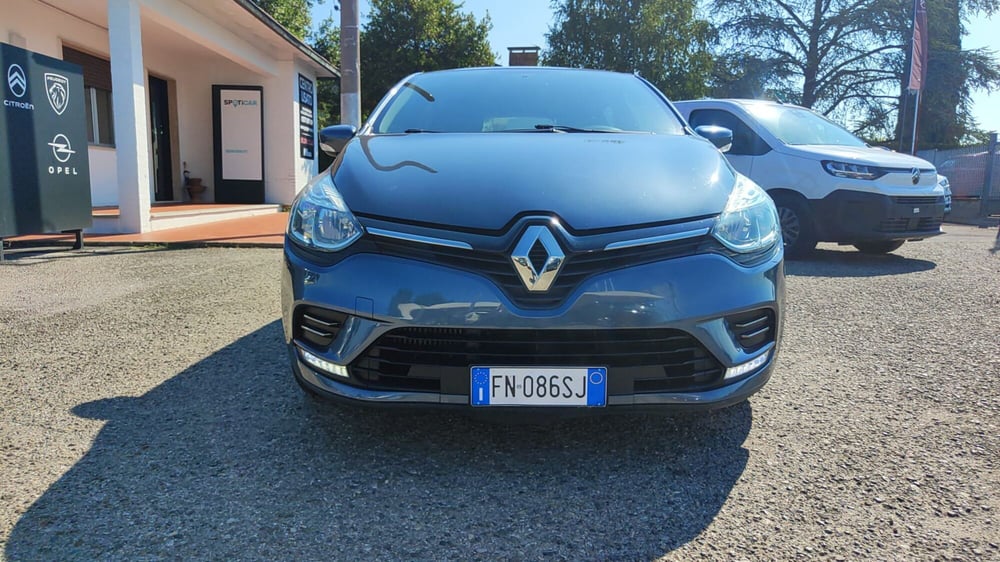 Renault Clio usata a Firenze (14)