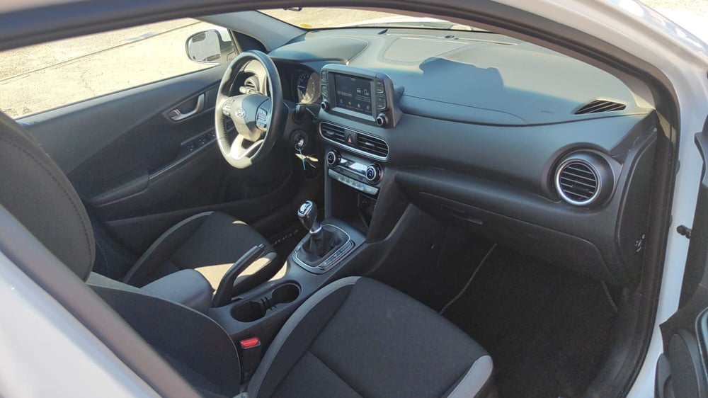 Hyundai Kona usata a Firenze (11)