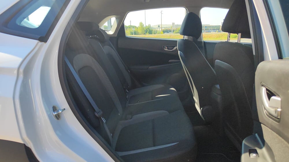 Hyundai Kona usata a Firenze (12)