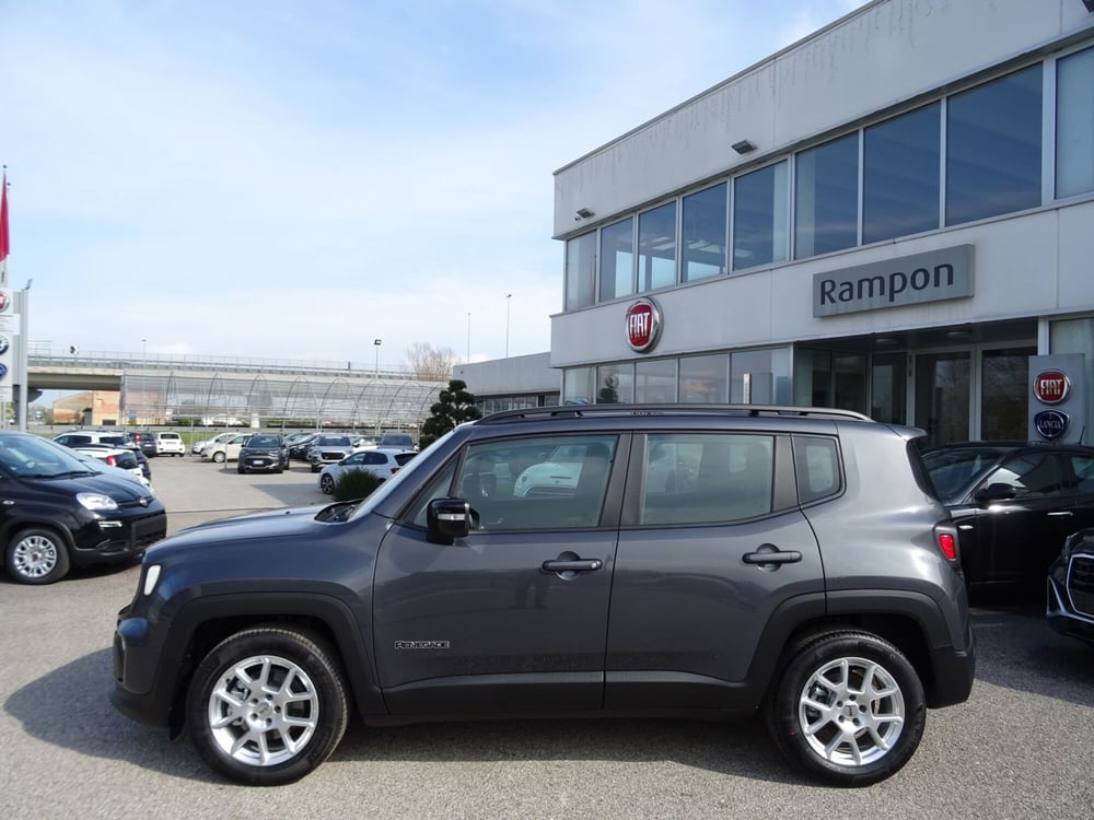 Jeep Renegade nuova a Venezia (2)