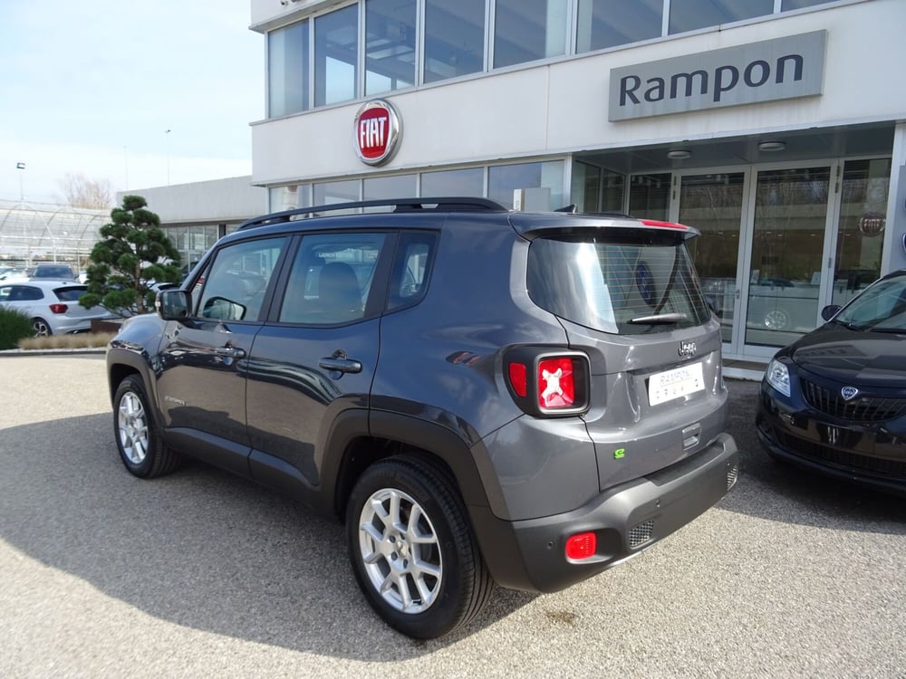 Jeep Renegade nuova a Venezia (5)