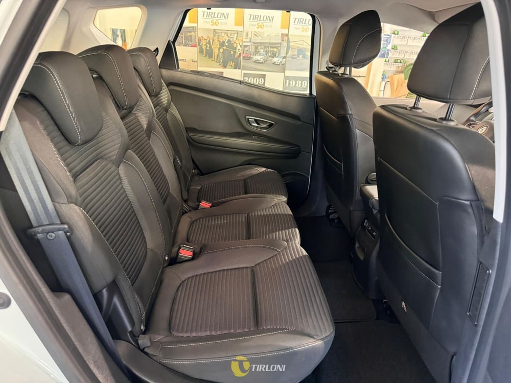 Renault Scénic usata a Milano (17)