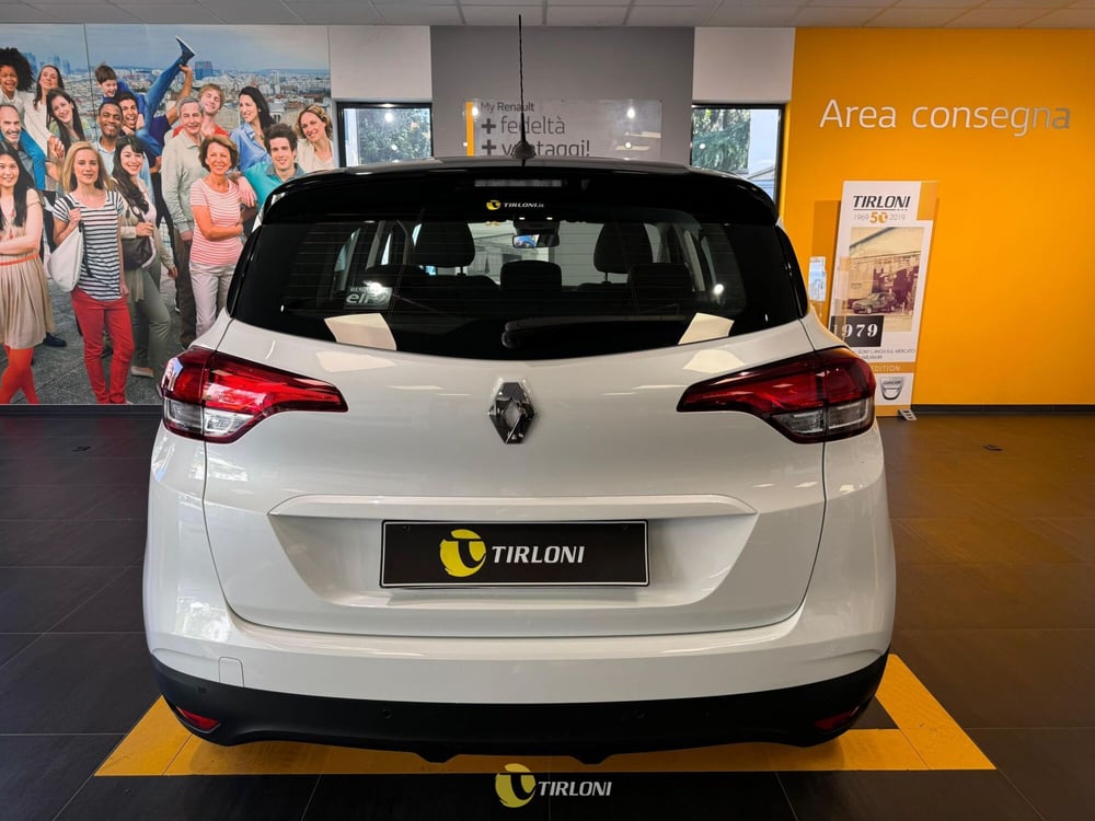 Renault Scénic usata a Milano (7)