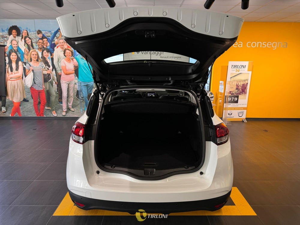 Renault Scénic usata a Milano (8)