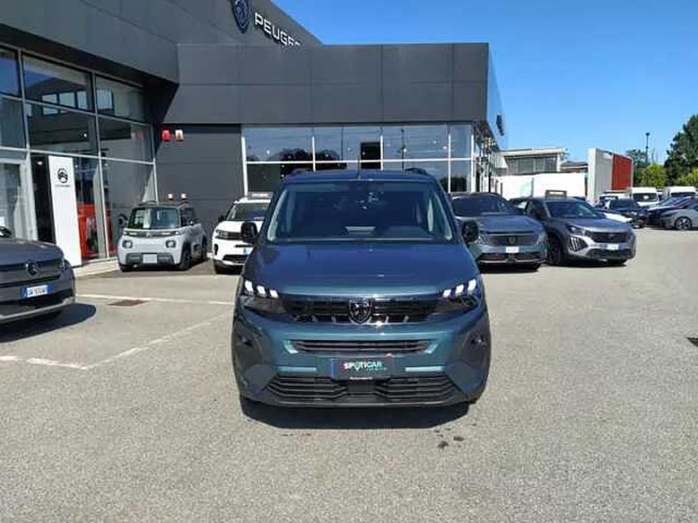 Peugeot Rifter nuova a Milano (2)