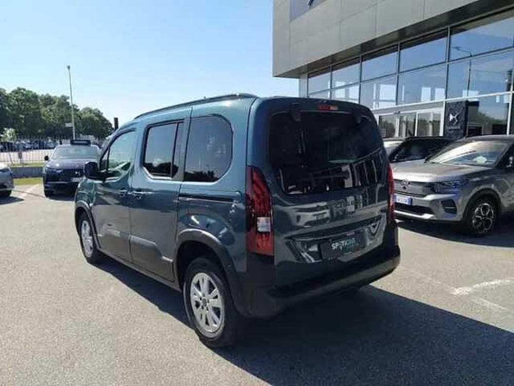 Peugeot Rifter nuova a Milano (5)
