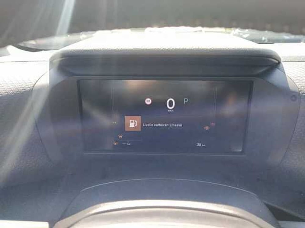 Citroen C4 nuova a Milano (12)