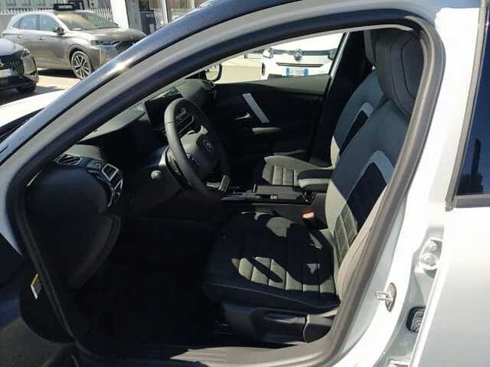 Citroen C4 nuova a Milano (8)