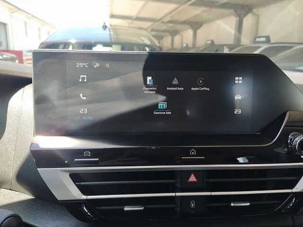 Citroen C4 nuova a Milano (15)