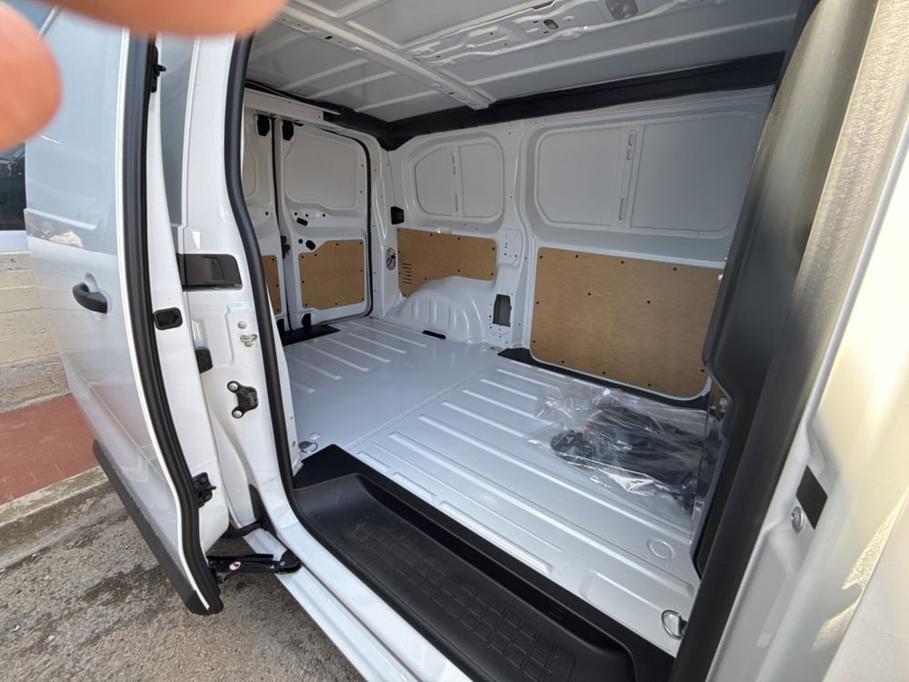 Fiat Scudo Furgone nuova a Palermo (6)