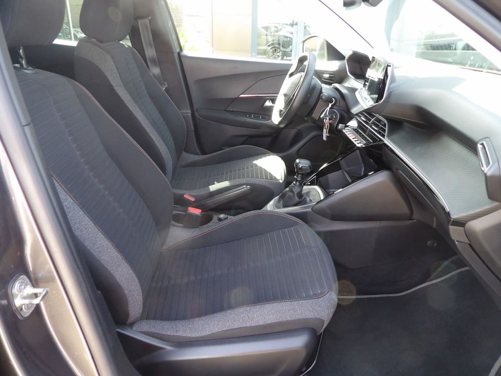 Peugeot 2008 usata a Catania (7)