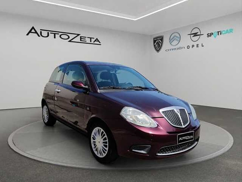 Lancia Ypsilon usata a Vibo Valentia (3)