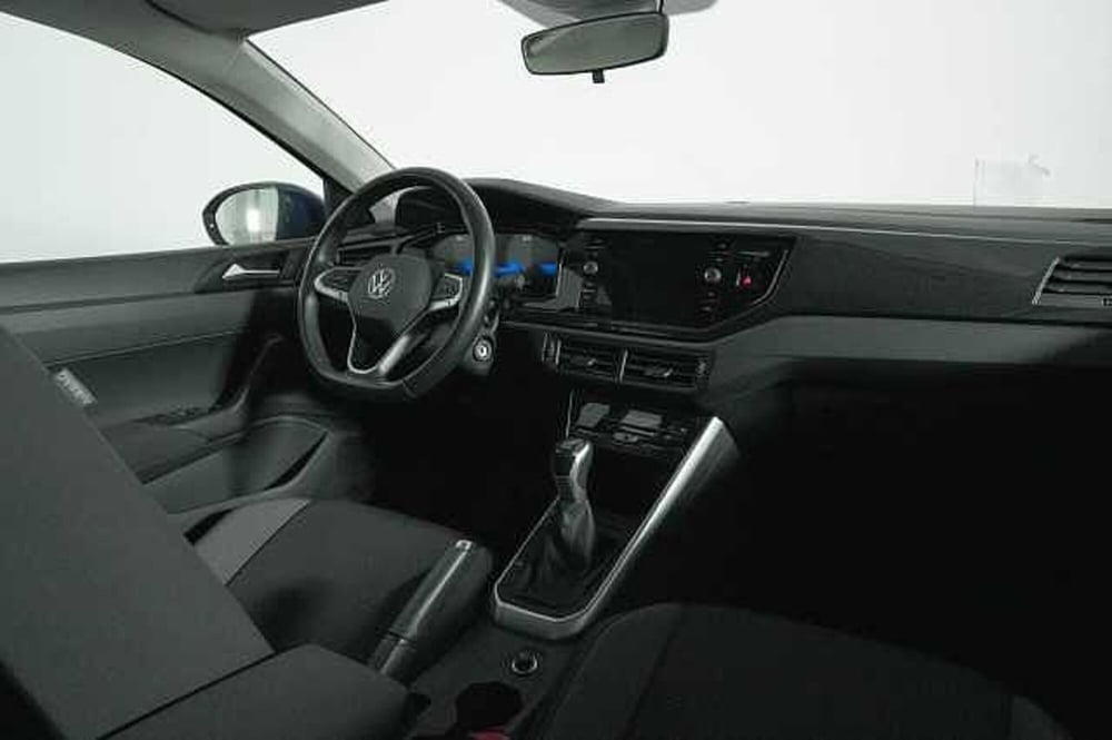Volkswagen Taigo usata a Como (12)