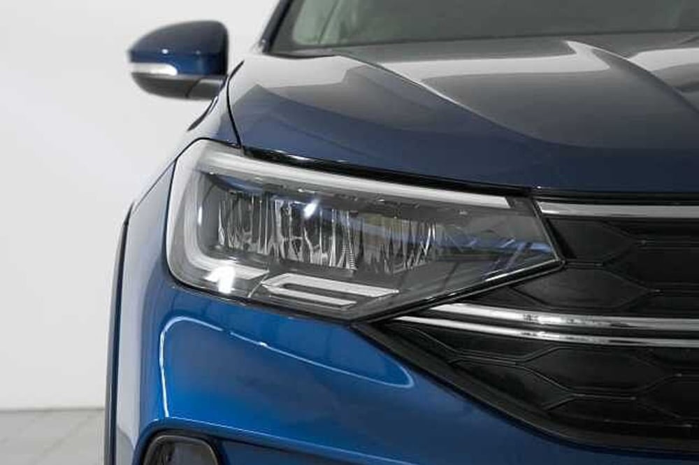 Volkswagen Taigo usata a Como (7)