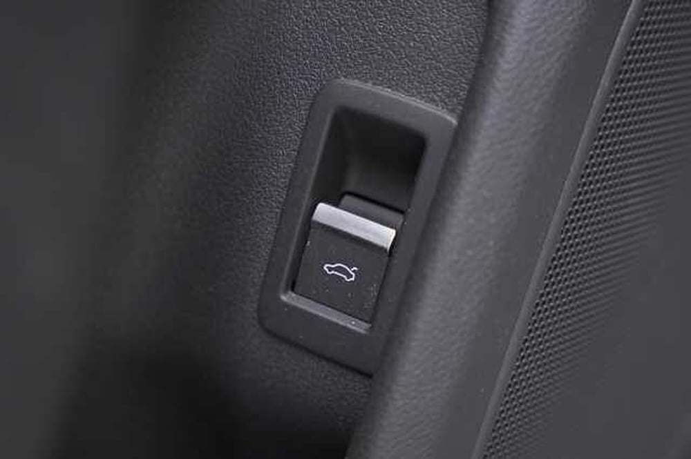 Audi A4 Avant usata a Como (17)