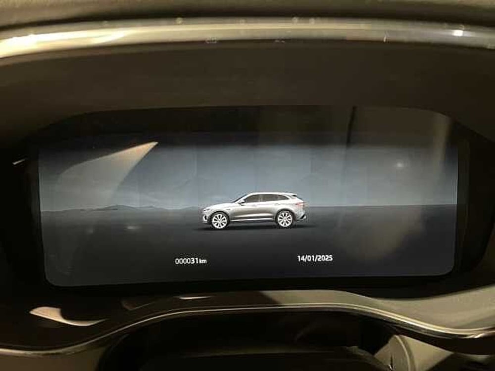 Jaguar F-Pace usata a Ravenna (14)