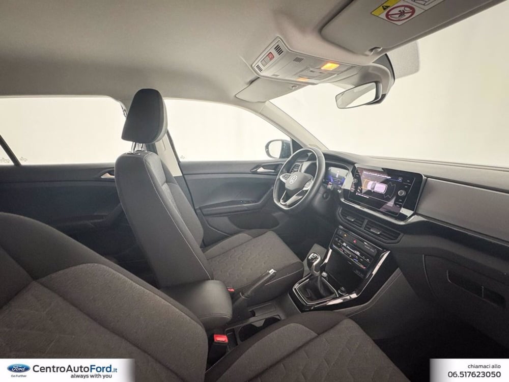 Volkswagen T-Cross usata a Roma (6)