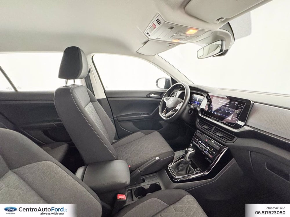 Volkswagen T-Cross usata a Roma (6)