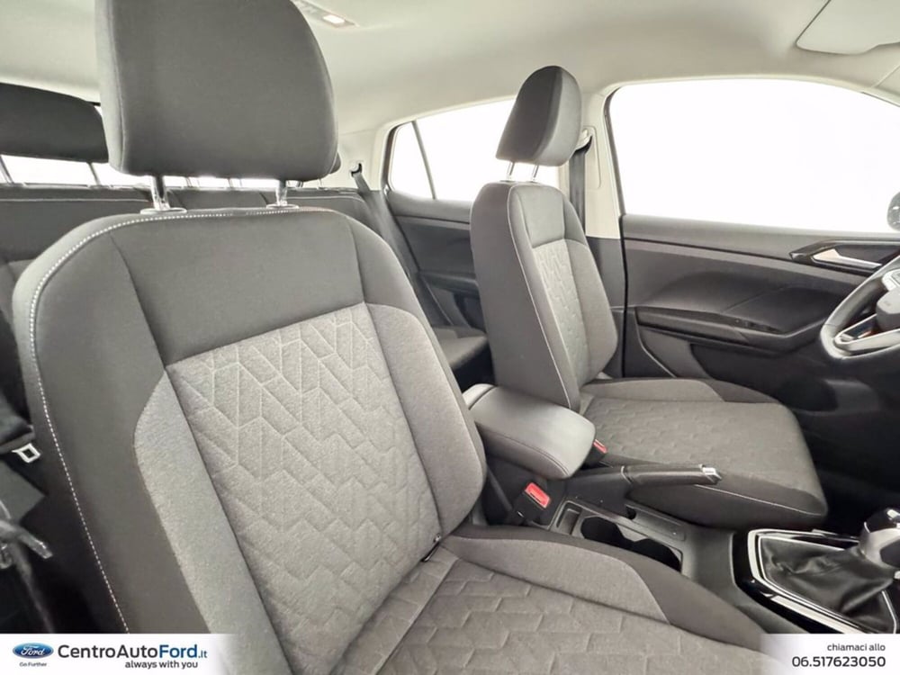 Volkswagen T-Cross usata a Roma (7)