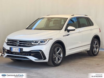 Volkswagen Tiguan Allspace 2.0 tdi R-Line 150cv dsg del 2024 usata a Albano Laziale