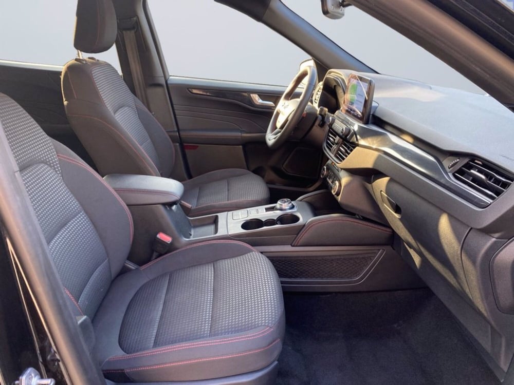 Ford Kuga usata a Milano (11)