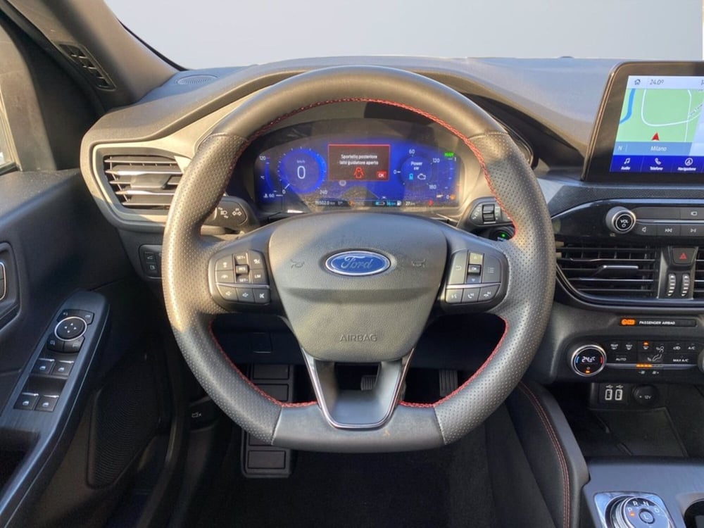 Ford Kuga usata a Milano (13)