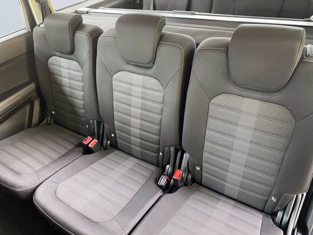 Ford Galaxy usata a Milano (10)