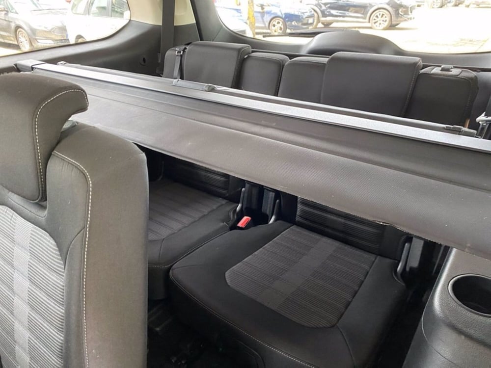 Ford Galaxy usata a Milano (11)