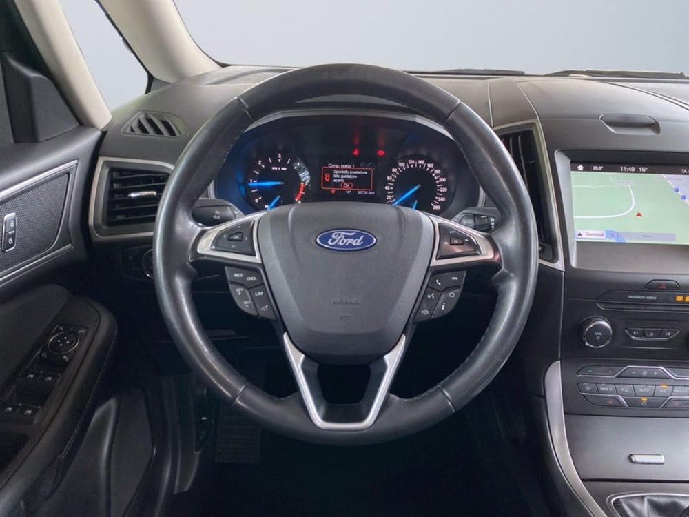 Ford Galaxy usata a Milano (14)