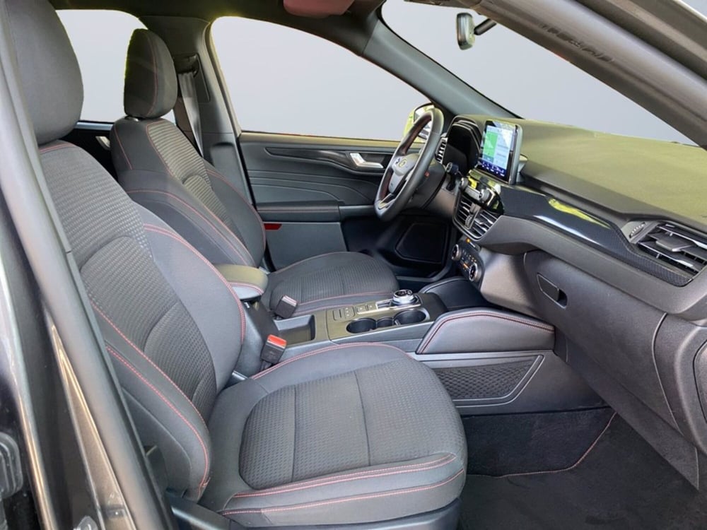 Ford Kuga usata a Milano (11)