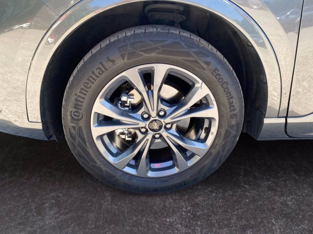 Ford Kuga usata a Milano (16)