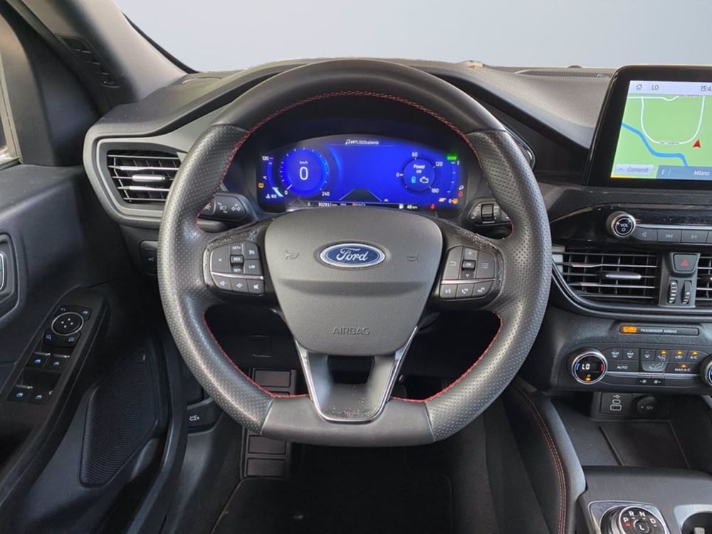 Ford Kuga usata a Milano (13)