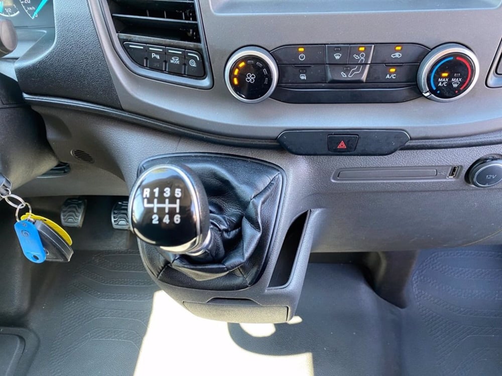 Ford Transit Custom Furgone usata a Milano (13)