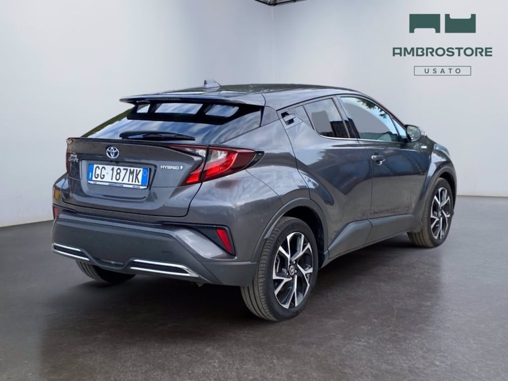 Toyota Toyota C-HR usata a Milano (5)