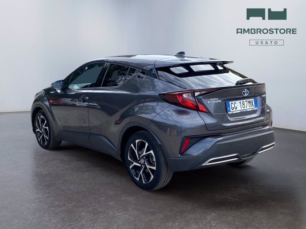 Toyota Toyota C-HR usata a Milano (7)